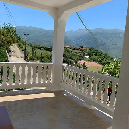 Vila Zace Tepelene